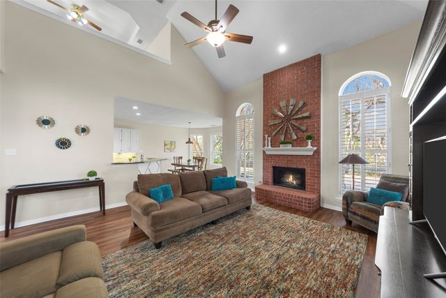 807 Rockcrossing Lane, Allen, TX 75002