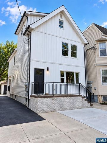 307 Ann Street, Harrison, NJ 07029