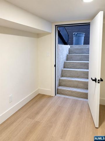 307 Ann Street, Harrison, NJ 07029