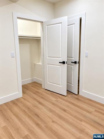 307 Ann Street, Harrison, NJ 07029