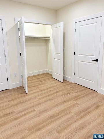 307 Ann Street, Harrison, NJ 07029