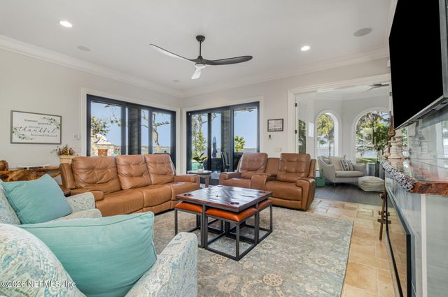 1402 WILKIES POINT Road, Green Cove Springs, FL 32043