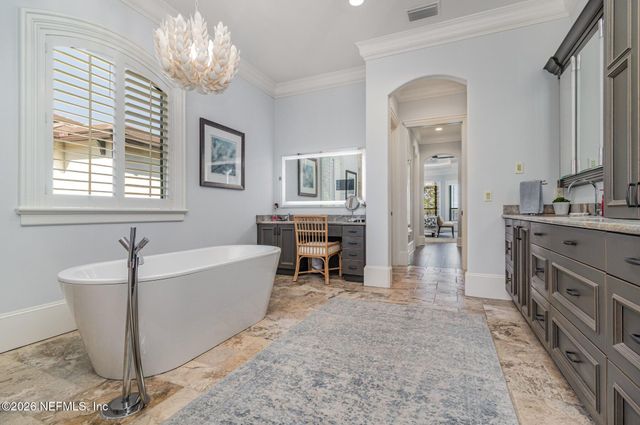 1402 WILKIES POINT Road, Green Cove Springs, FL 32043