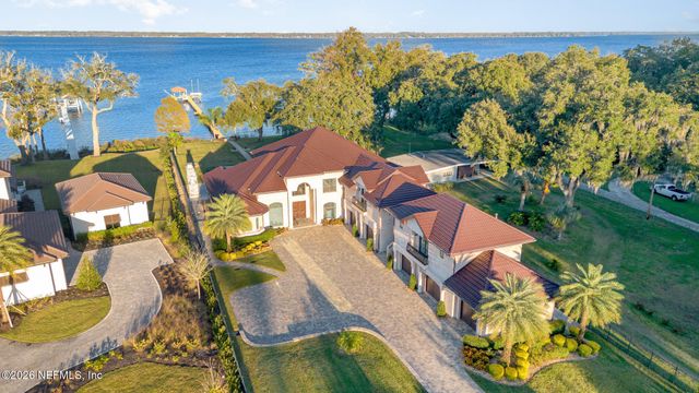 1402 WILKIES POINT Road, Green Cove Springs, FL 32043