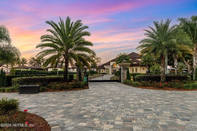 1402 WILKIES POINT Road, Green Cove Springs, FL 32043