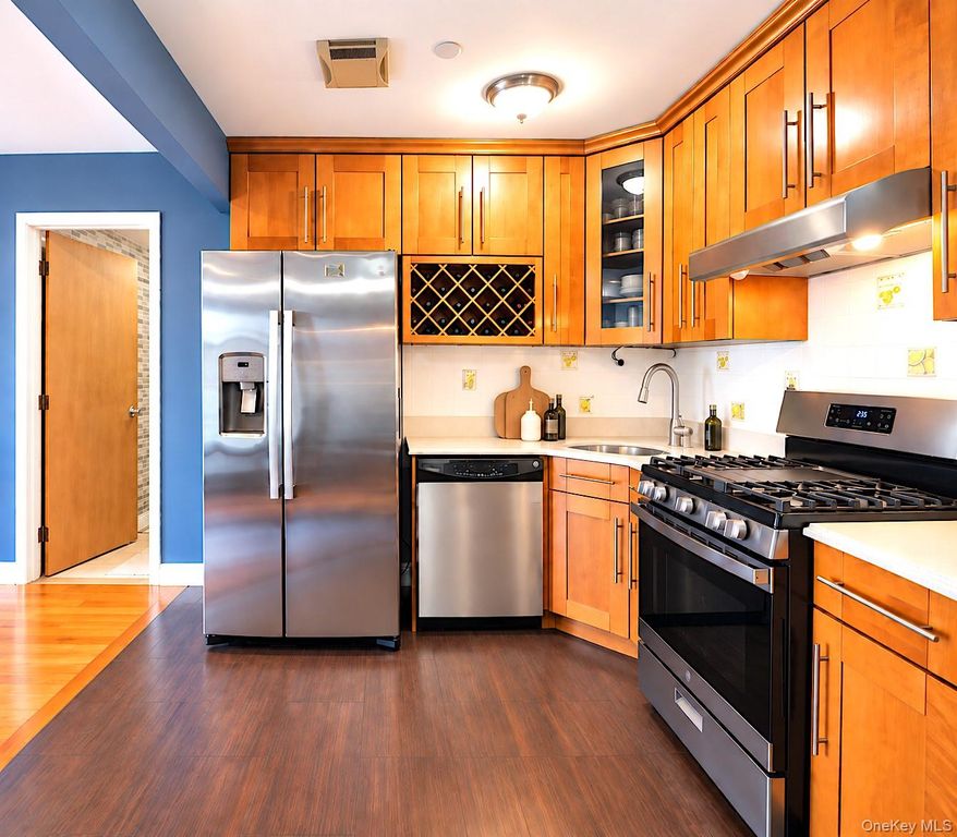 311 Saint Nicholas Avenue 3H, Ridgewood, NY 11385 — photo 3