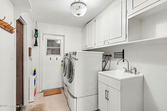 456 Carmine Drive, Cocoa Beach, FL 32931