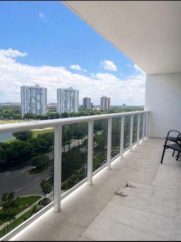 3675 N Country Club Drive 1406, Aventura, FL 33180