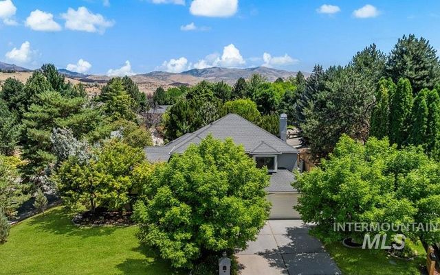 1865 E Sendero Ln, Boise, ID 83712