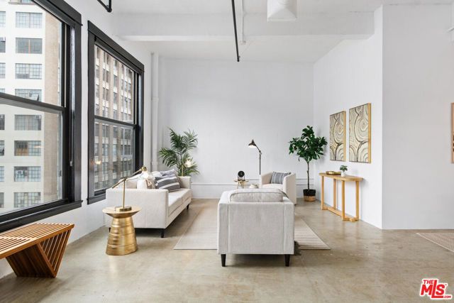 738 S Los Angeles Street 501, Los Angeles, CA 90014