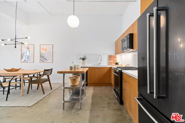 738 S Los Angeles Street 501, Los Angeles, CA 90014