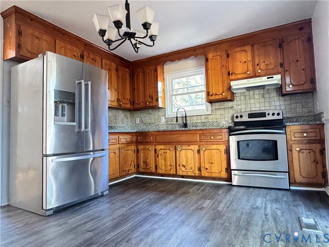 6407 Esskay Rd, North Chesterfield, VA 23234