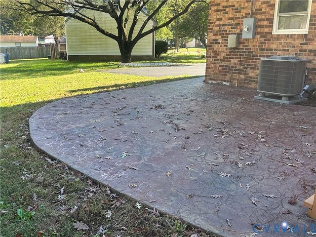 6407 Esskay Rd, North Chesterfield, VA 23234