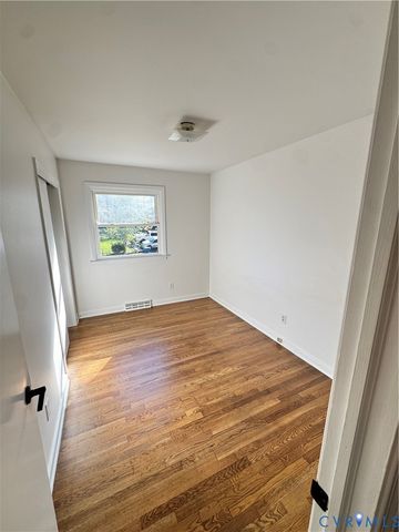 6407 Esskay Rd, North Chesterfield, VA 23234