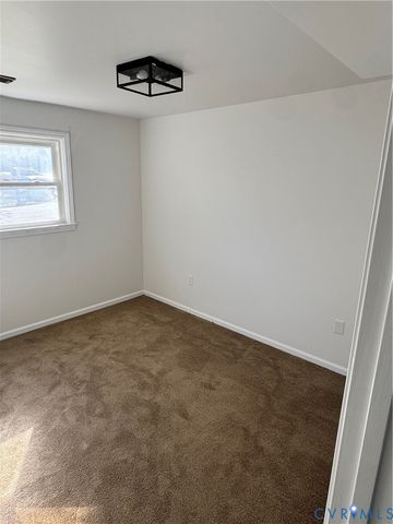 6407 Esskay Rd, North Chesterfield, VA 23234