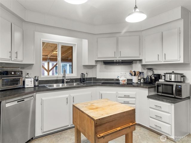 5226 Chelan Lane SE, Lacey, WA 98503