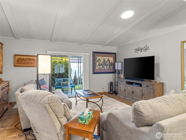 5226 Chelan Lane SE, Lacey, WA 98503