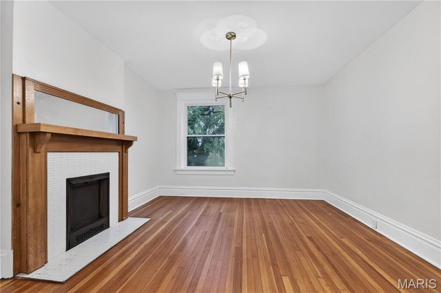 6122 McPherson Avenue, St Louis, MO 63112