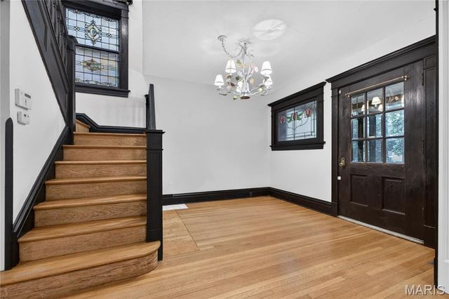 6122 McPherson Avenue, St Louis, MO 63112