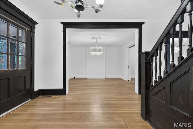 6122 McPherson Avenue, St Louis, MO 63112