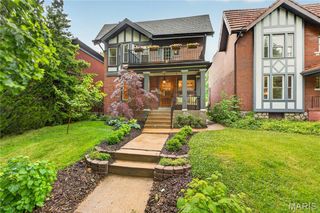 6122 McPherson Avenue, St Louis, MO 63112