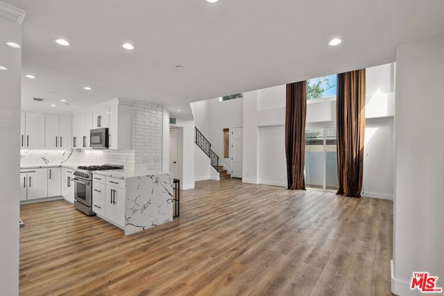 1107 Princeton Street 105, Santa Monica, CA 90403