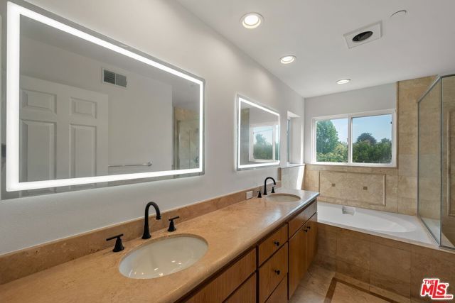1107 Princeton Street 105, Santa Monica, CA 90403