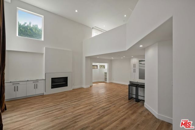1107 Princeton Street 105, Santa Monica, CA 90403