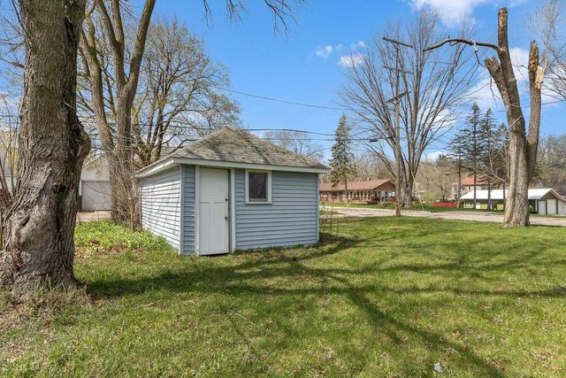 1031 Vine Street, Wisconsin Dells, WI 53965