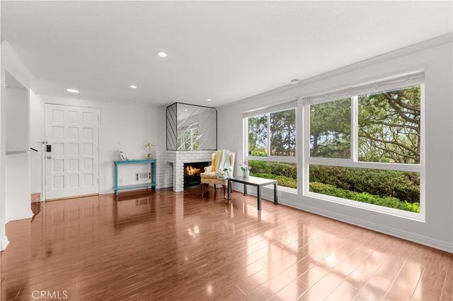 1 Cresta Verde Drive, Rolling Hills Estates, CA 90274