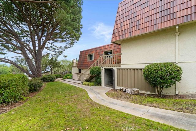 1 Cresta Verde Drive, Rolling Hills Estates, CA 90274