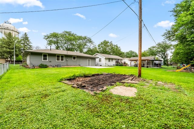 1515 Chance Court, Adel, IA 50003