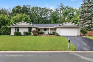 10351 Wildwood Circle, Bloomington, MN 55437