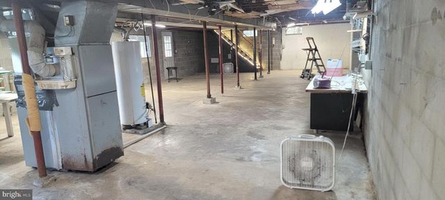 765 MEADOWBROOK RD, Morgantown, WV 26505