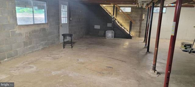 765 MEADOWBROOK RD, Morgantown, WV 26505