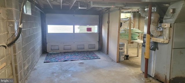 765 MEADOWBROOK RD, Morgantown, WV 26505