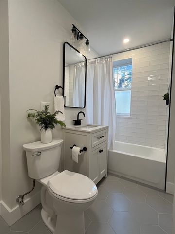 108 Saint Paul St 2, Brookline, MA 02446