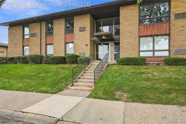 1565 Cherboneau Place 50, Detroit, MI 48207