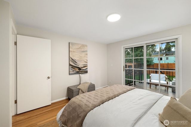 7541 32nd Avenue NE, Seattle, WA 98115