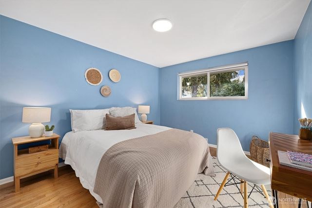 7541 32nd Avenue NE, Seattle, WA 98115