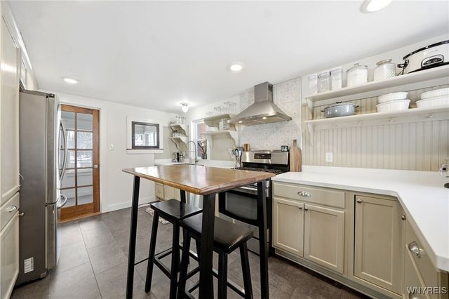 12 Livingston Street, Lancaster, NY 14086