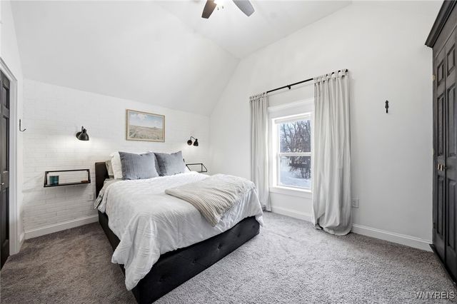 12 Livingston Street, Lancaster, NY 14086