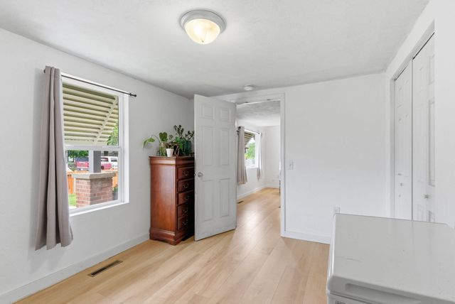 2211 E CENTRAL Ave, Spokane, WA 99208