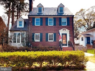 102 W MASON AVE, Alexandria, VA 22301