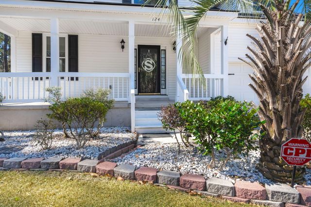 124 Evesham Drive, Summerville, SC 29485