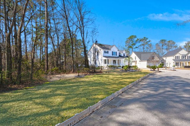 124 Evesham Drive, Summerville, SC 29485