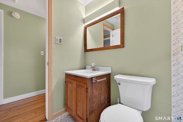 36 Westridge Road, New London, CT 06320