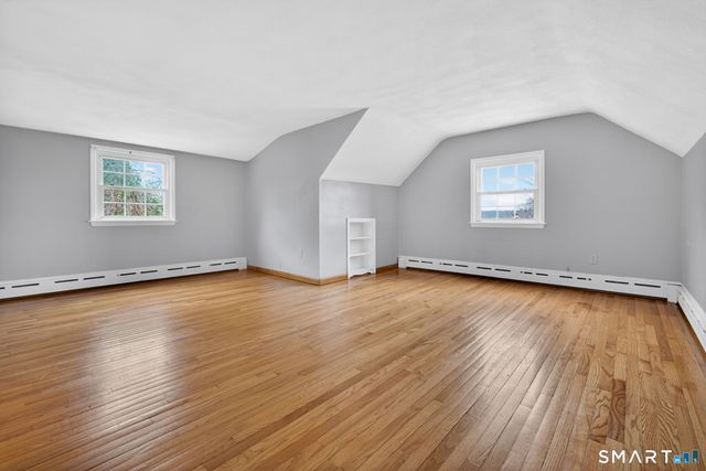 36 Westridge Road, New London, CT 06320