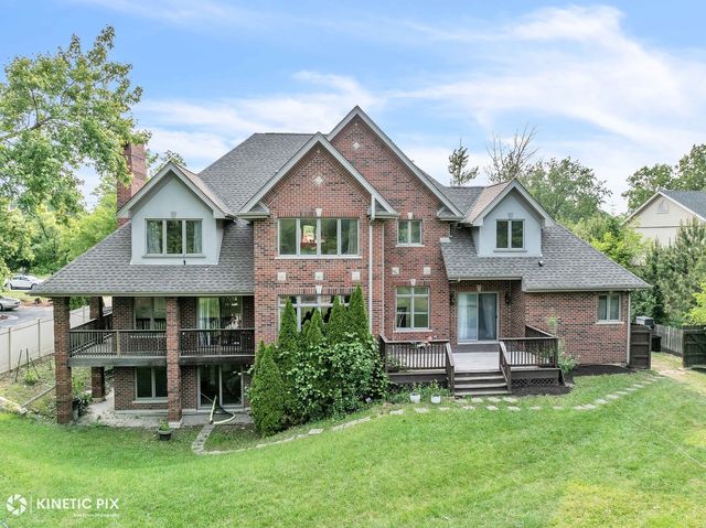 9937 S 88th Avenue, Palos Hills, IL 60465