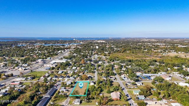 2911 E 5th Court, Panama City, FL 32401